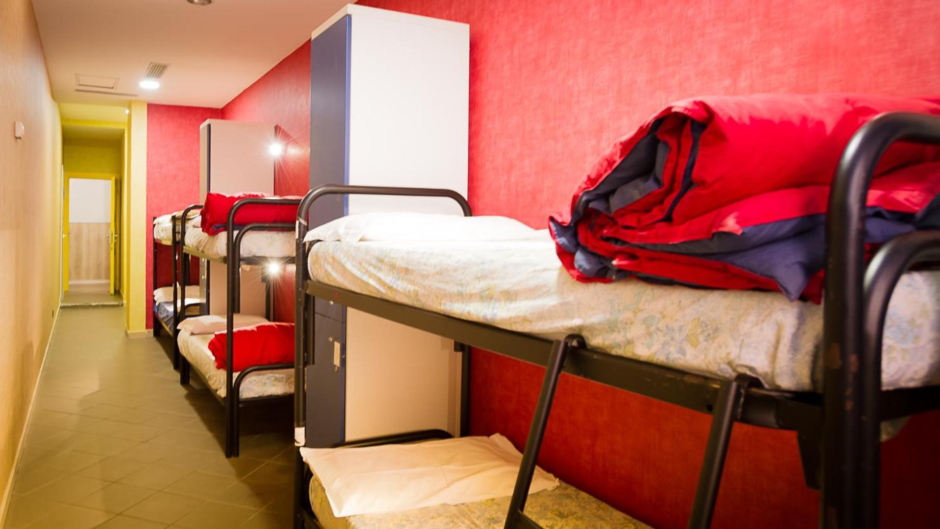 Youth Station Hostel Roma Ngoại thất bức ảnh